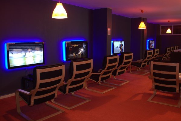 playstation cafe açmak