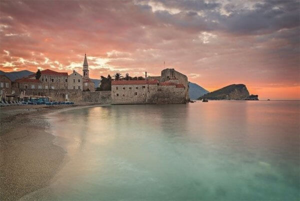 Kapanışı Budva Oldtown İle Yapmak istedim.Budva genelde gece hayatı ve plajlarıyla bilinir.Ancak Tarihi ve doğal güzellikleri de bir o kadar fazla.Karadağ da Yaşamak...